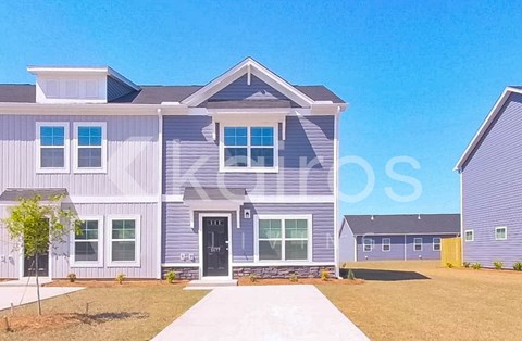 2477 Banyon Cir 3 Beds Apartment for Rent
