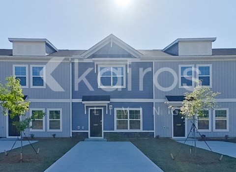 2461 Banyon Cir 3 Beds Apartment for Rent