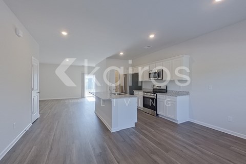 2461 Banyon Cir 3 Beds Apartment for Rent