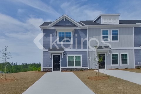 2401 Banyon Cir 3 Beds Apartment for Rent
