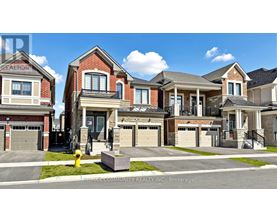 A row of houses with the text RE/MAX Community Realty, Brokerage on the bottom.