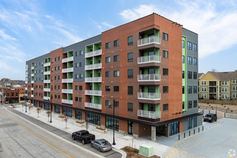 1901 Vine St 1-2 Beds Apartment for Rent