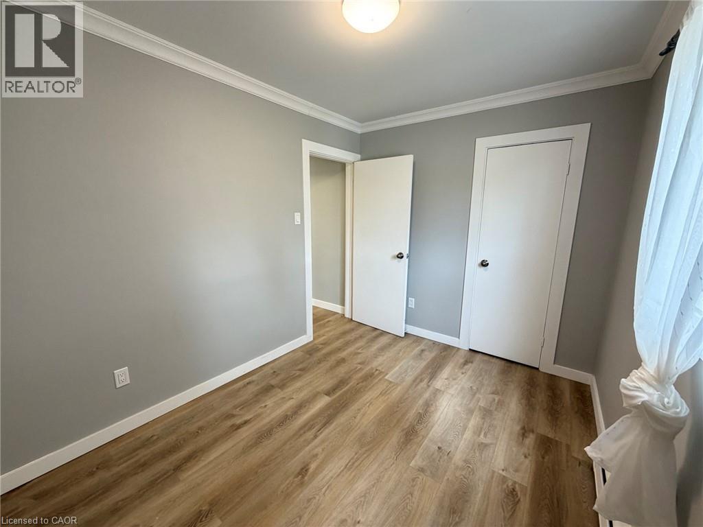371 MARGARET Avenue Unit# 5 2 Beds Apartment, Home for Rent - Photo gallery 4
