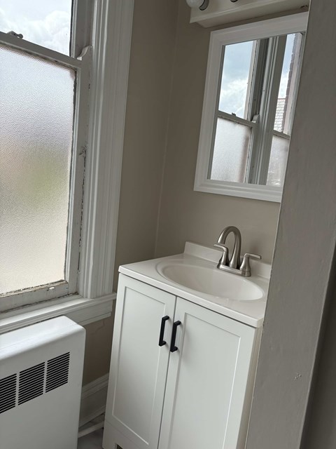 835-2 York Street 1 Apartment for Rent