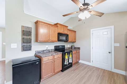 304 Rowland Ct 3 Beds Apartment for Rent