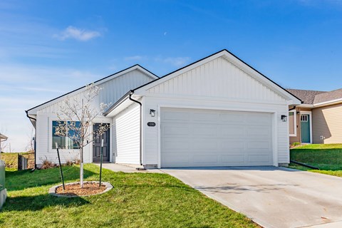 1330 Blazing Star Drive 3 Beds Apartment for Rent