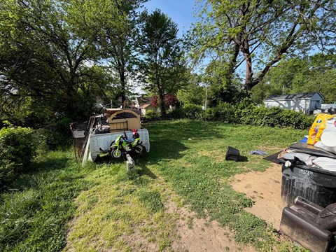 2706 Wyandotte Avenue 2 Beds Apartment for Rent