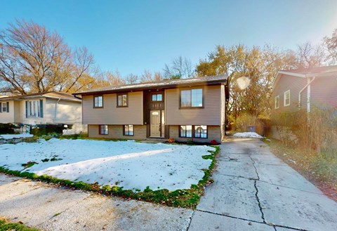 1033 E. 51St Place 4 Beds Apartment for Rent