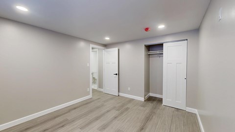 1033 E. 51St Place 4 Beds Apartment for Rent