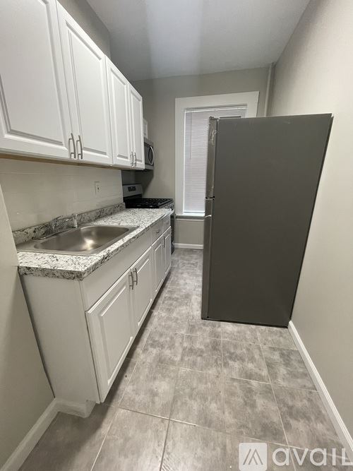 9 Bentley Ave photo