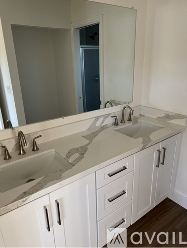 3126 South Rene Drive 4 Beds Single Family Home for Rent - Photo gallery 5
