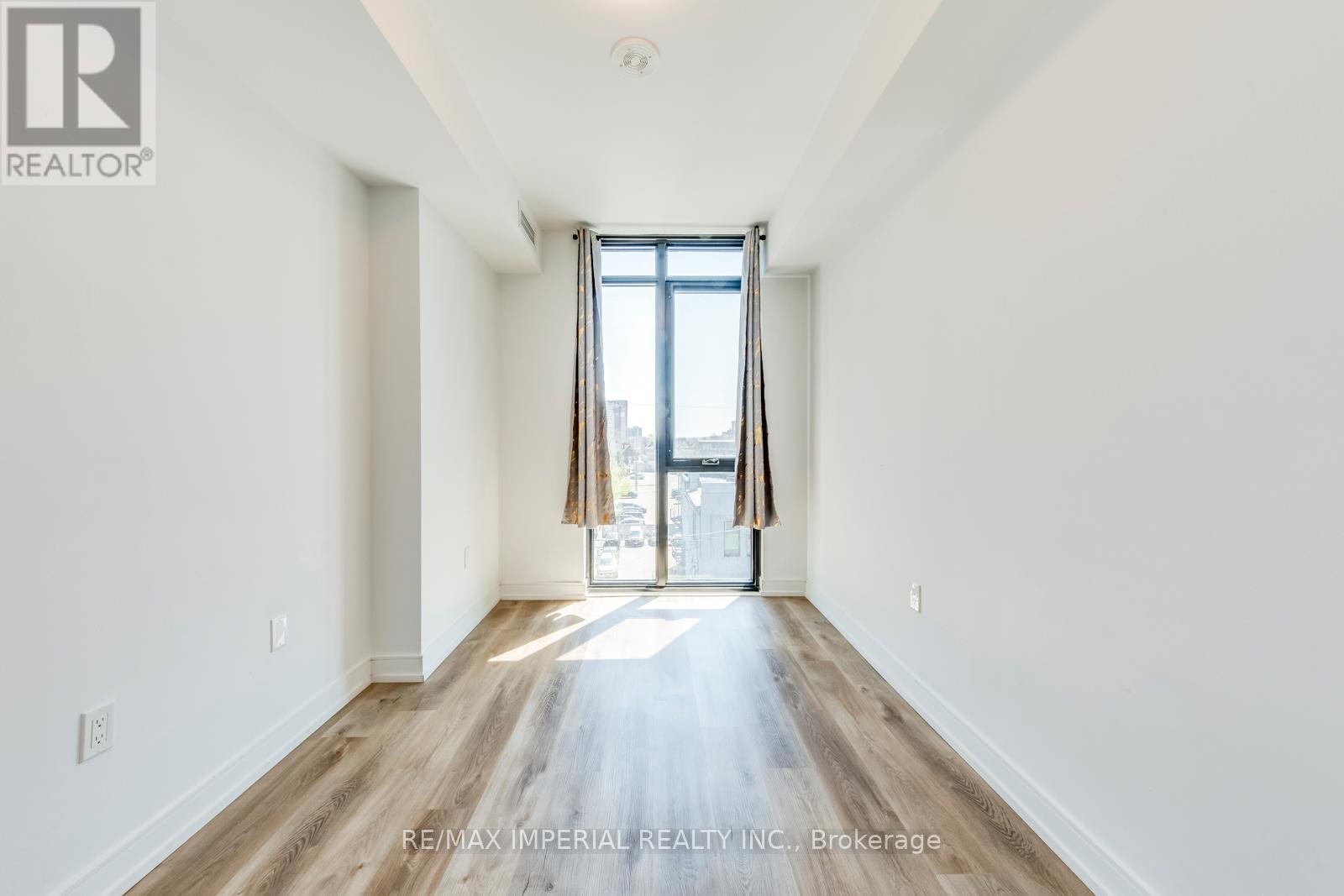 429 - 1 JARVIS STREET 2 Beds Apartment, Condo, Home for Rent - Photo gallery 2