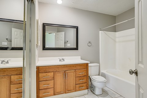30 Imogene 3 Beds Apartment for Rent