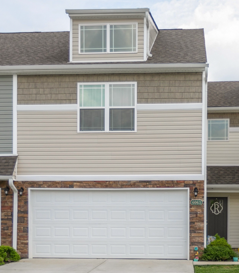 6063 Hillside Lane 3 Beds Apartment for Rent