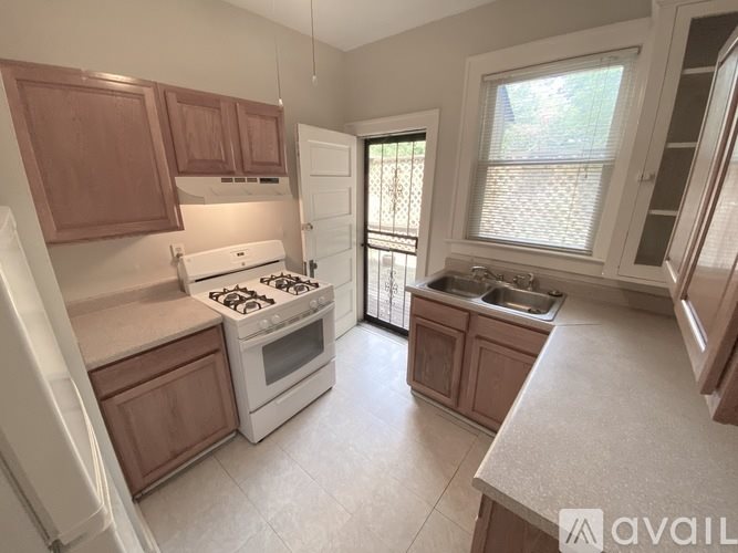 88 N Willett St