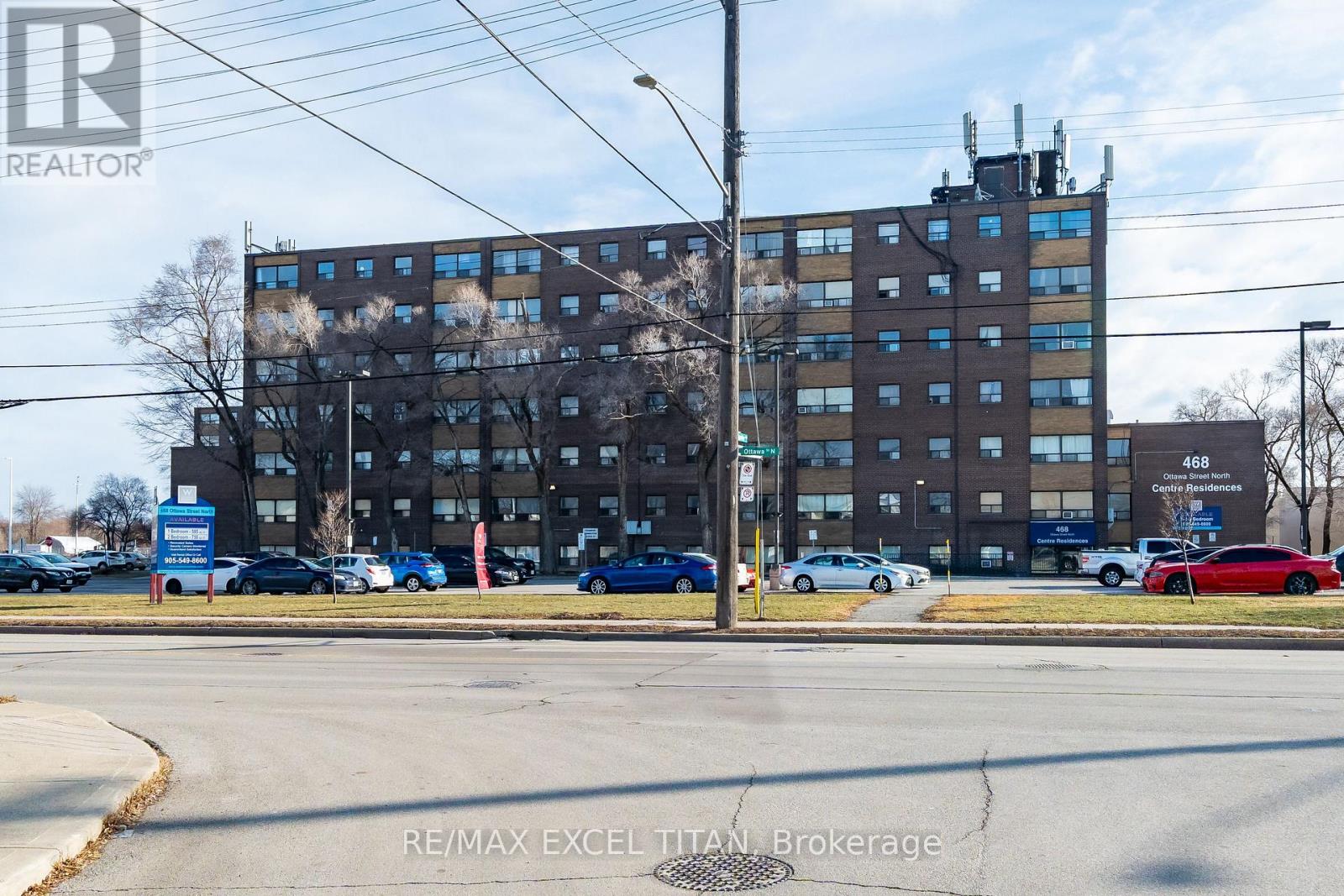 A large building with the number 488 on it.