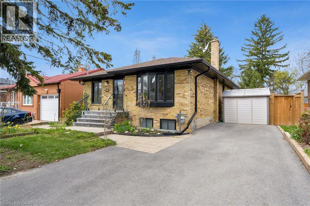 A house with a driveway in front of it.