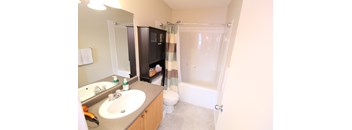 2/3 1057 sqft