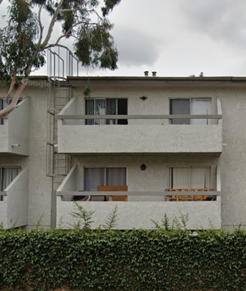 #60 2 Beds Apartment for Rent