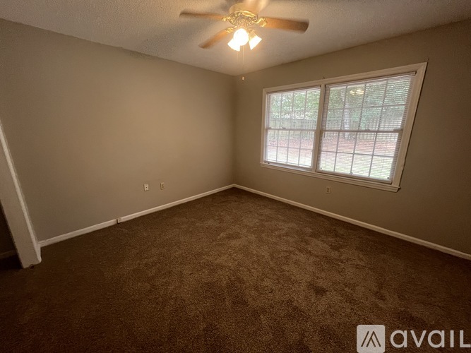 210 Henderson St 2 Beds Townhouse for Rent - Photo gallery 1