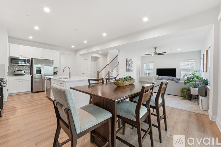 14904 Earl Mitchell Avenue 4 Beds Single Family Home for Rent - Photo gallery 5