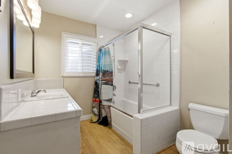 6454 Del Cerro Boulevard 3 Beds Single Family Home for Rent - Photo gallery 5