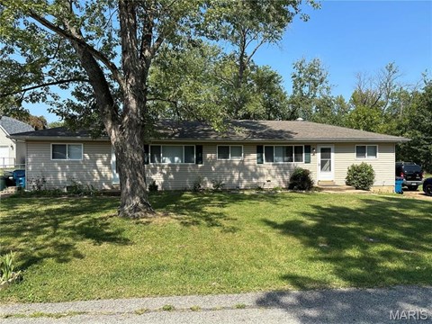 447 Mabel 2 Beds Apartment for Rent