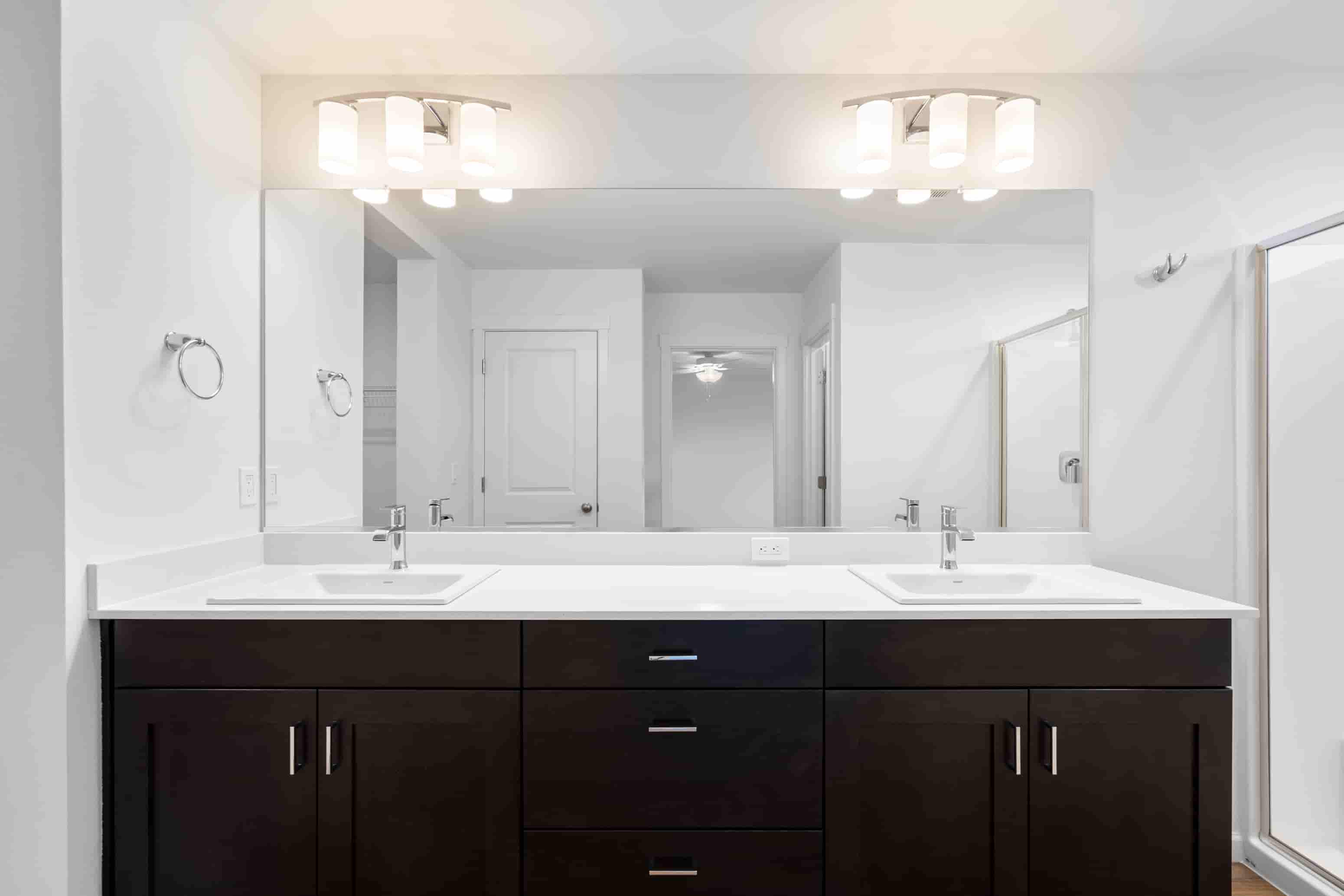1607 NE 184th Ave 3 Beds House for Rent - Photo gallery 4