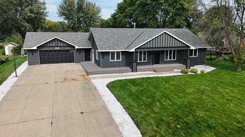 3305 200Th St W 5 Beds Apartment for Rent