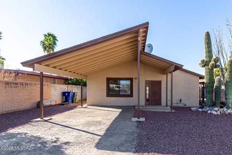 548 S Country Club Rd 3 Beds Apartment for Rent