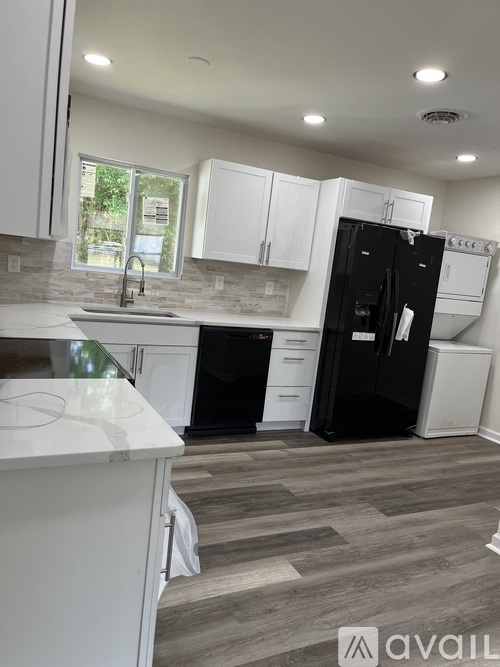 156 North Governors Boulevard 3 Beds Single Family Home for Rent - Photo gallery 4
