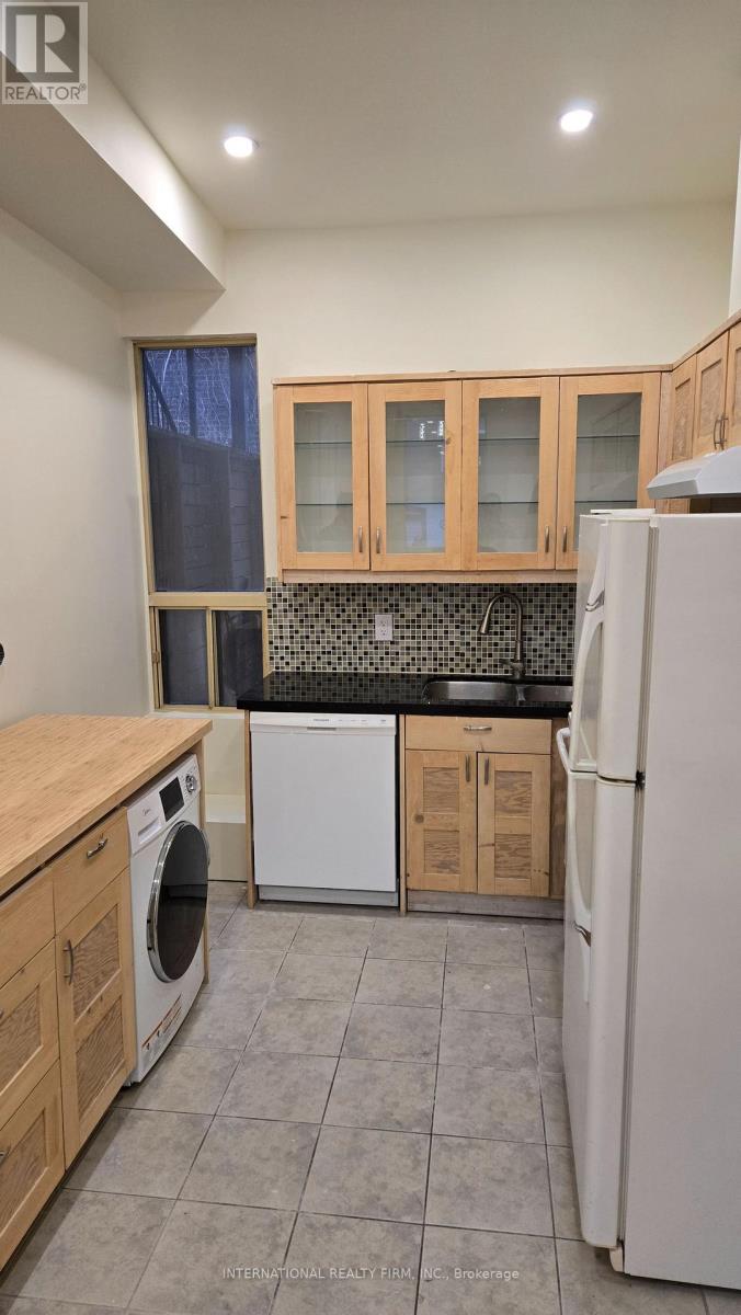 2 - 269 ONTARIO STREET 1 Home, Multifamily, Triplex for Rent - Photo gallery 3