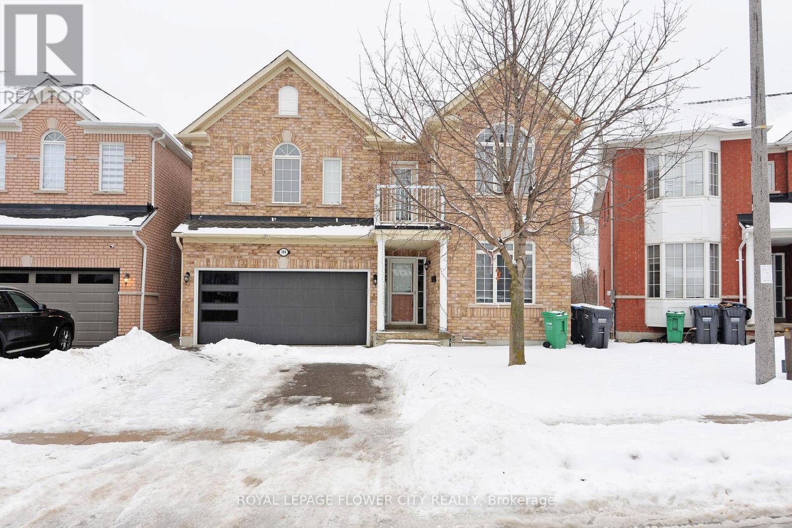 MAIN AND 2ND FLOOR - 104 BONISTEL CRESCENT 4 Beds House for Rent - Photo gallery 1
