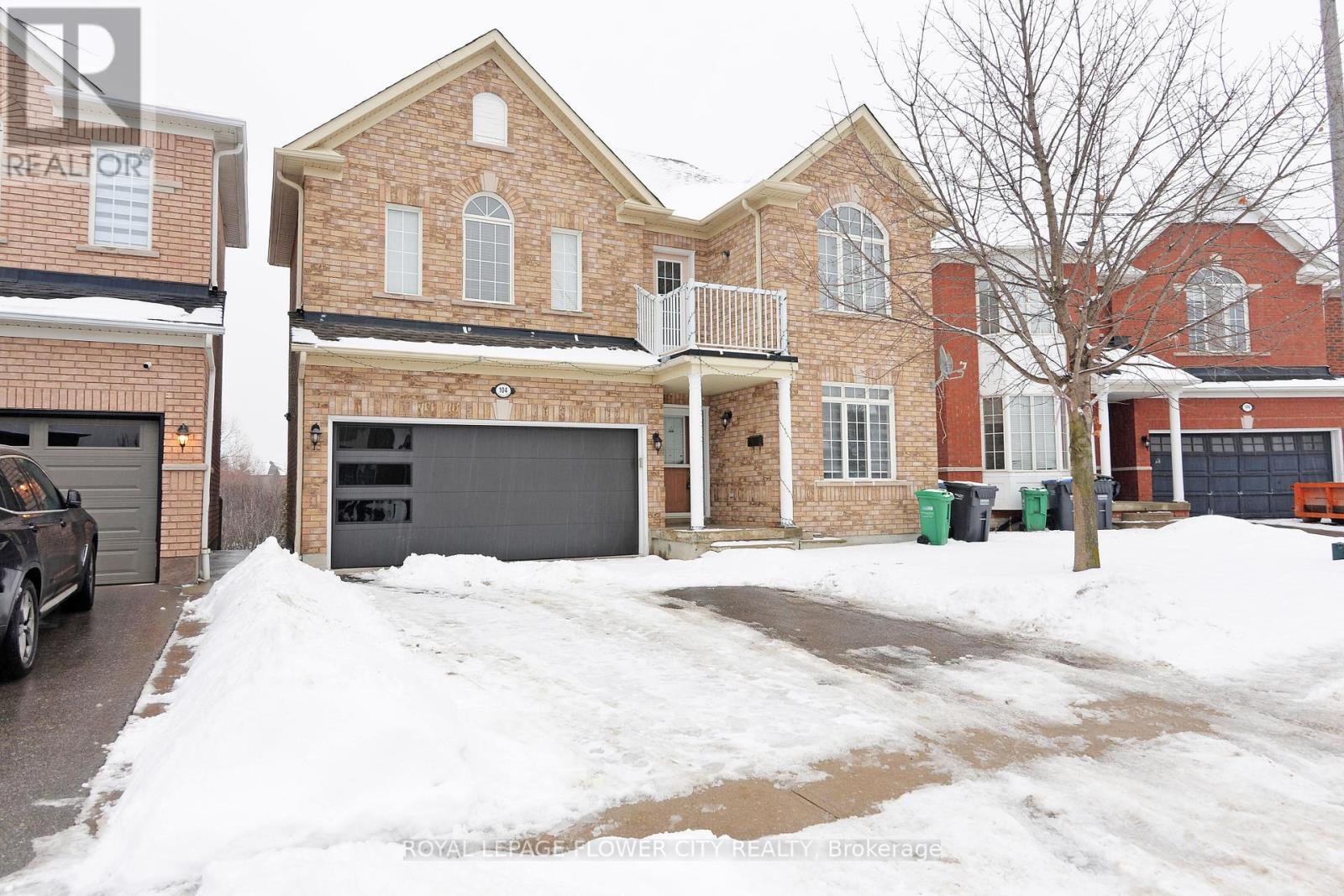 MAIN AND 2ND FLOOR - 104 BONISTEL CRESCENT 4 Beds House for Rent - Photo gallery 2