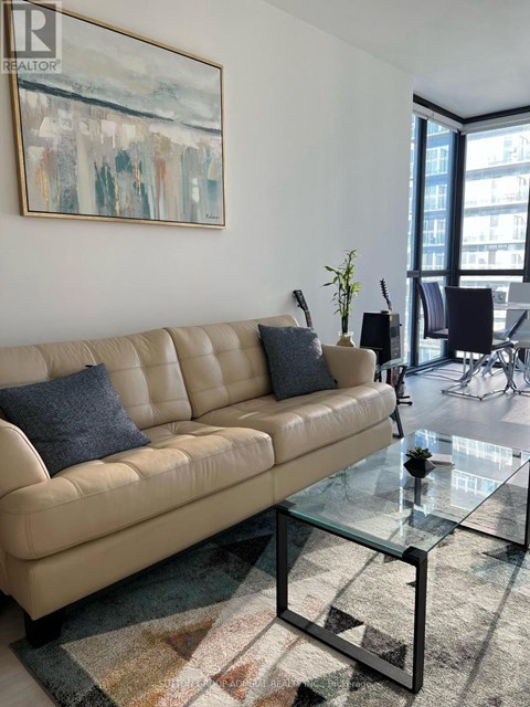 2709 - 2916 HIGHWAY 7 ROAD 1 Apartment for Rent