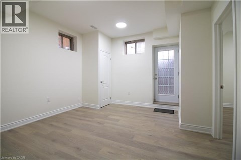 55 WILLIAM DUNLOP Street Unit# #Lower 2 Beds Apartment for Rent