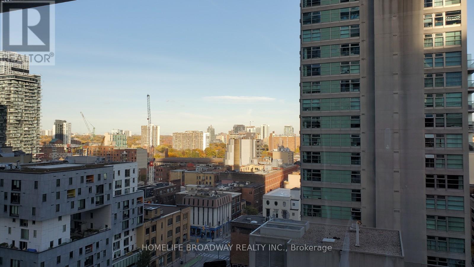 705 - 25 RICHMOND STREET E 3 Beds Apartment, Condo, Home for Rent - Photo gallery 4