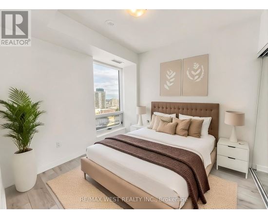 2105 - 28 FREELAND STREET 2 Beds Apartment, Condo, Home for Rent - Photo gallery 2