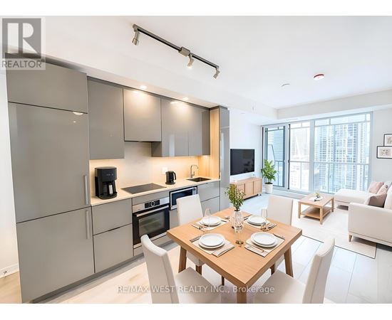 2105 - 28 FREELAND STREET 2 Beds Apartment, Condo, Home for Rent - Photo gallery 3