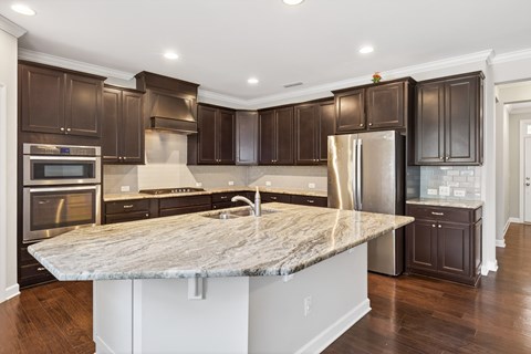 201 Mystwood Hollow Circle 5 Beds Apartment for Rent