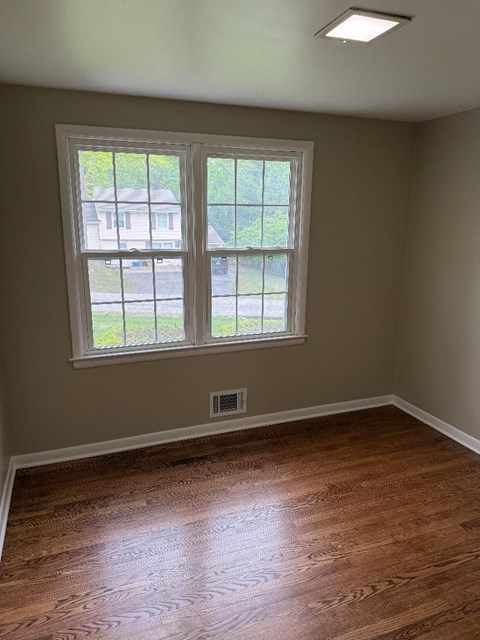 5724 Northwest Hutson Road 3 Beds Apartment for Rent