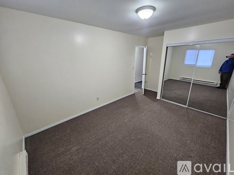 1731 La Cres St 2 Beds Apartment for Rent