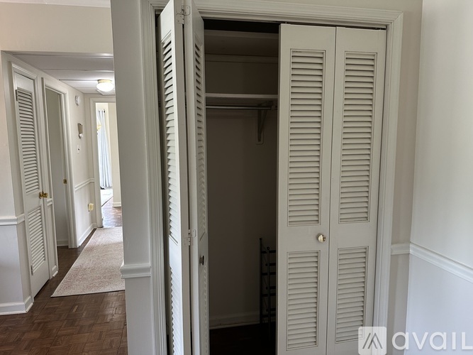 601 Montgomery Avenue 2 Beds Condo for Rent - Photo gallery 2