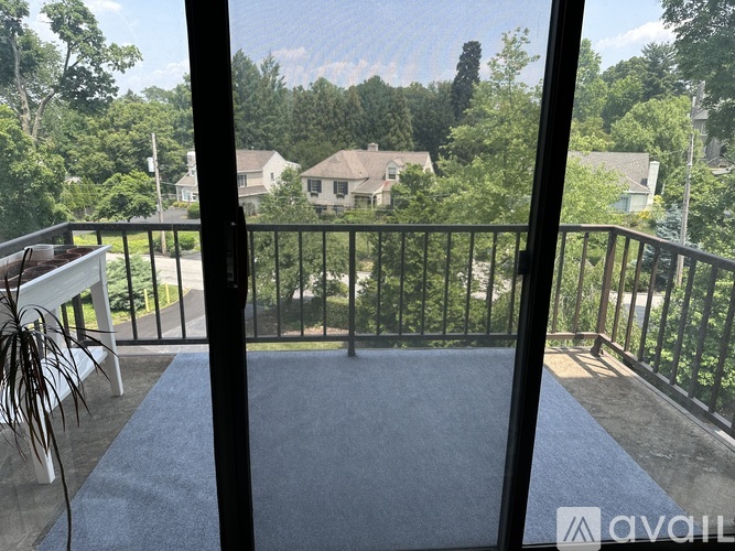 601 Montgomery Avenue 2 Beds Condo for Rent - Photo gallery 5