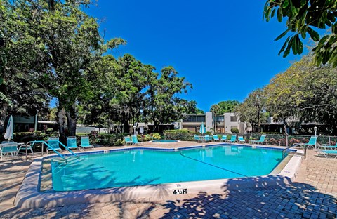 567 Lakeside Drive 2 Beds Apartment for Rent
