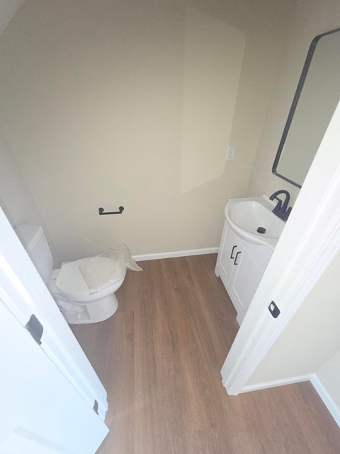 810 W North St 2 Beds Apartment for Rent