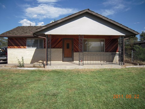 2510 Winnipeg Street 2 Beds Apartment for Rent