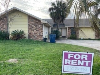 2817 Fairmont Ave. 3 Beds Apartment for Rent
