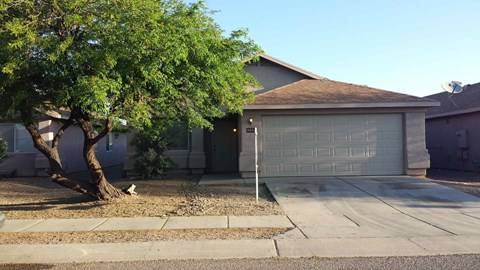 1653 East Saint Apollonia Street 3 Beds Apartment for Rent