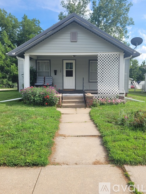 1023 Bell Street 2 Beds Single Family Home for Rent - Photo gallery 1